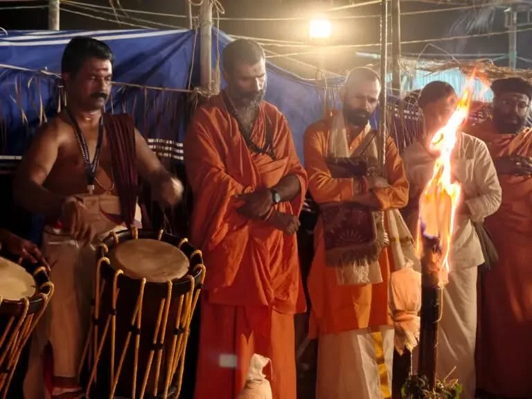 Mahamagham gallery photo 3